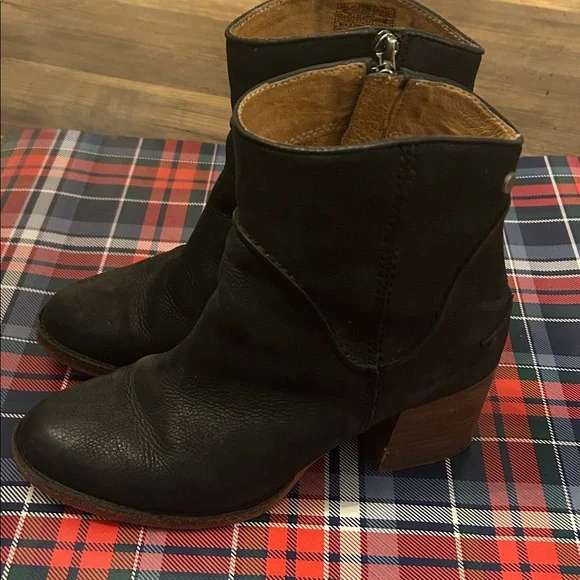 UGG Black Leather Ankle Boots - Picture 2 of 11
